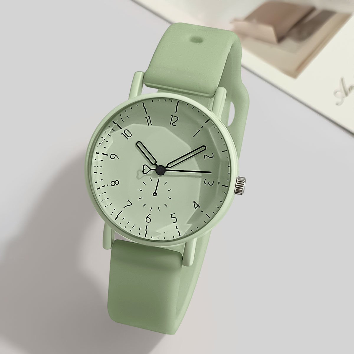 นาฬิกาควอตซ์แฟชั่นสำหรับผู้หญิ - Silicone Band Women บทวิจารณ์และราคา